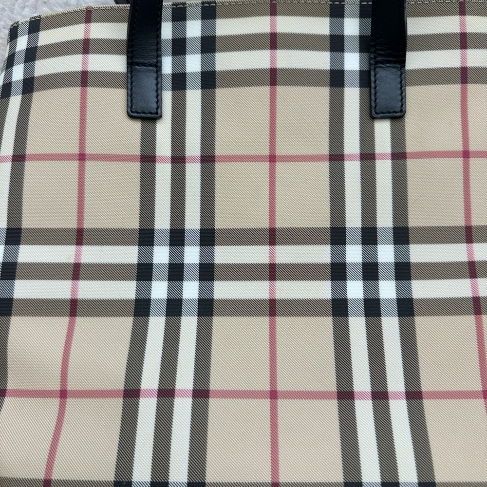 Burberry Beige Classic Nova Check Tote - Picture 5 of 8